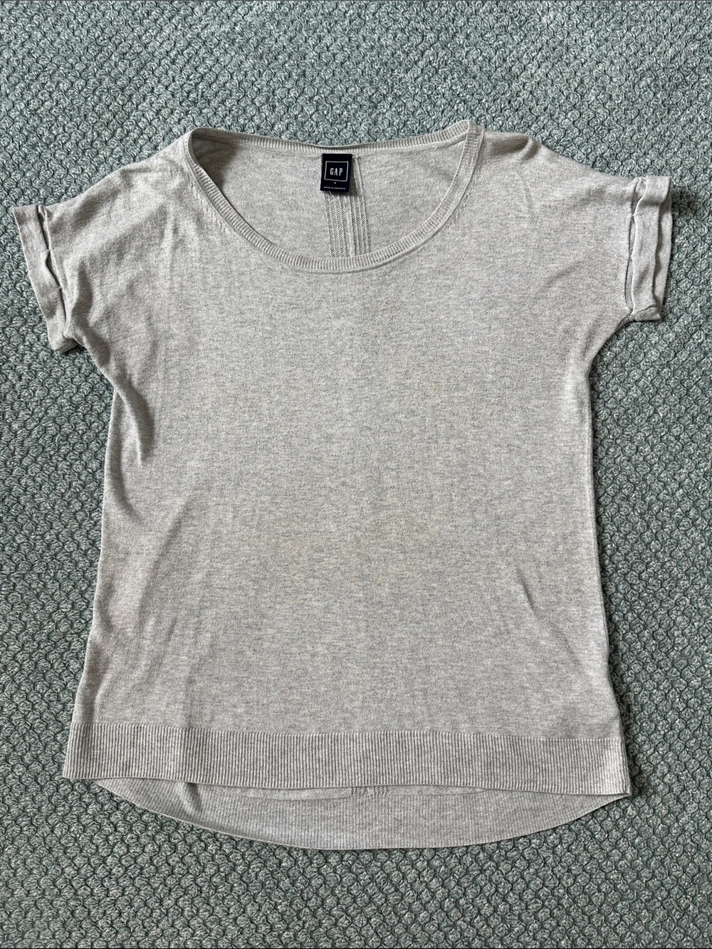 GAP Heather Gray Short Sleeve Scoop Neck Tee